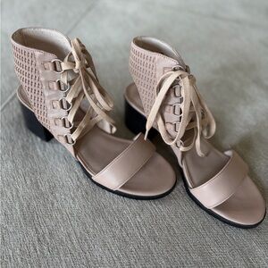 SENSO Milo Lace-up Leather Sandals in Caramel